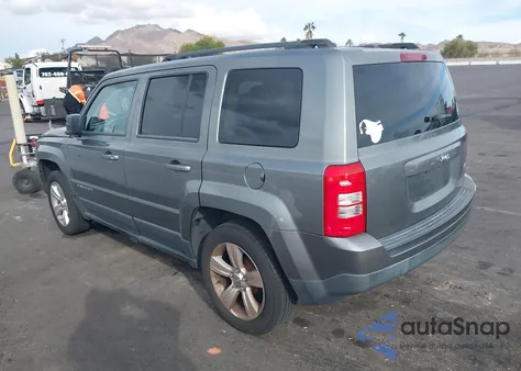 2013 Jeep Patriot Latitude из США, поврежденный, VIN 1C4NJPFA9DD166429